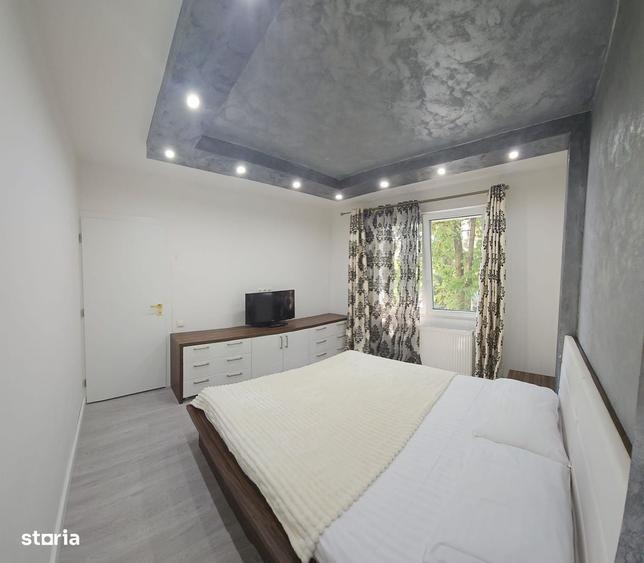 Apartament cu 3 camere decomandat în Vulcan