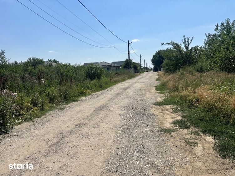 Casă cu 2 camere cu Teren 500 Mp în Cernica