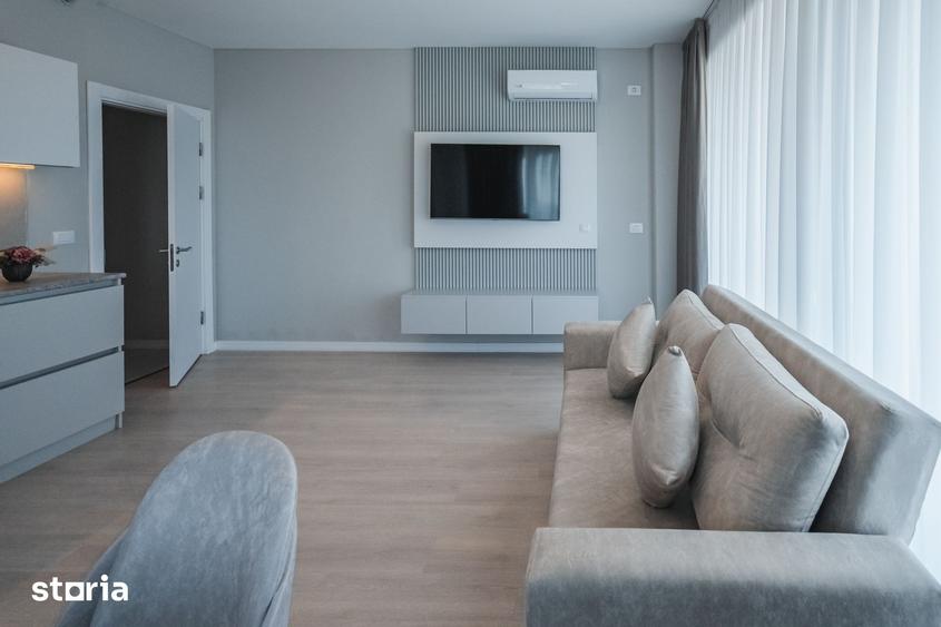 STUDIO CU DORMITOR SEPARAT - MOBILAT UTILAT LUX- SOLID SEA VIEW PERLA - 15