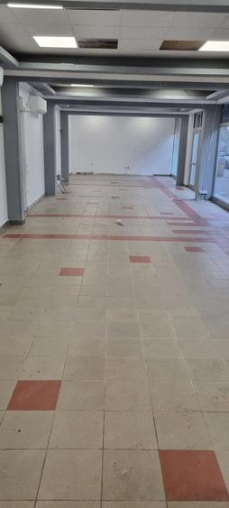 Spațiu comercial, de 550 mp, în Drumul Taberei