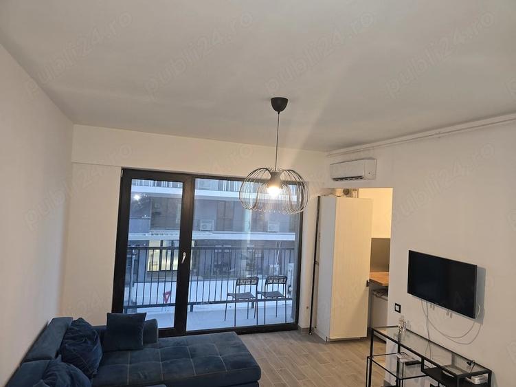 Apartament cu 2 camere decomandat în Străulești