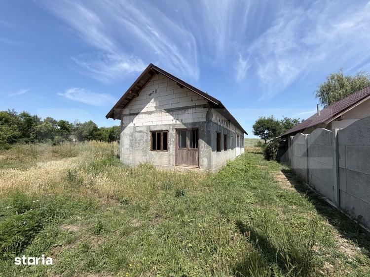 Teren cu casa de vanzare Tuglui, 2200 mp, aproape de padure - 1