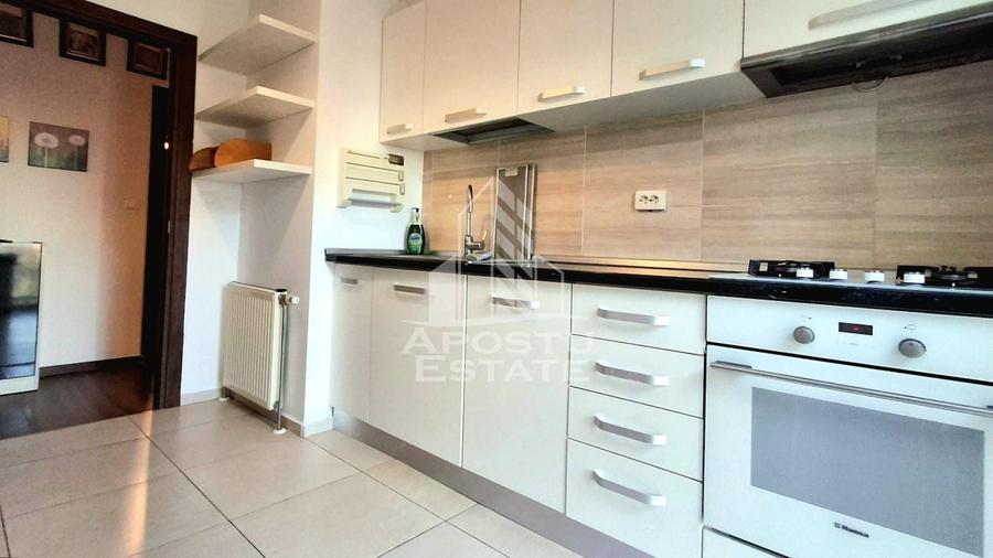Apartament cu 3 camere decomandat, mobilat în Ultracentral
