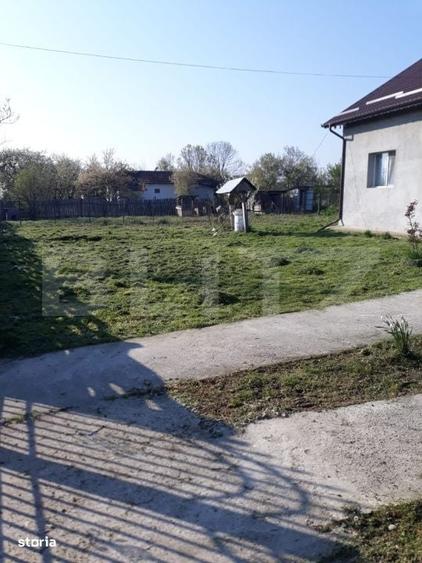 Casă cu 3 camere în Iezureni