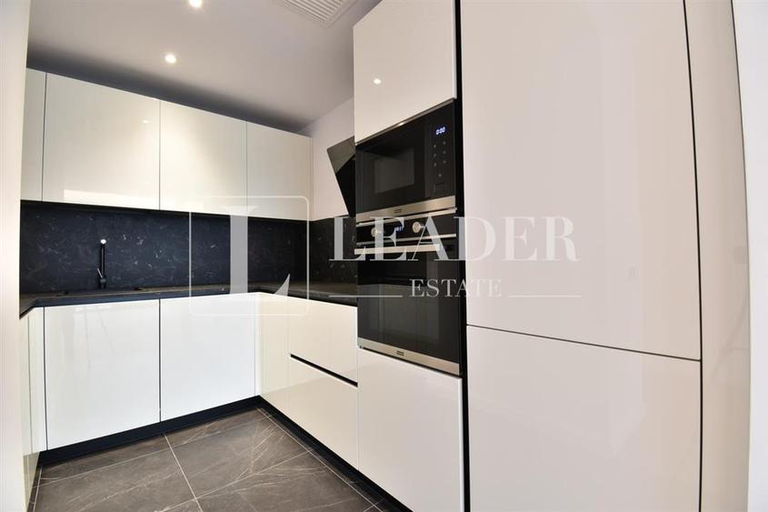 Apartament cu 3 camere semidecomandat, mobilat în Herăstrău