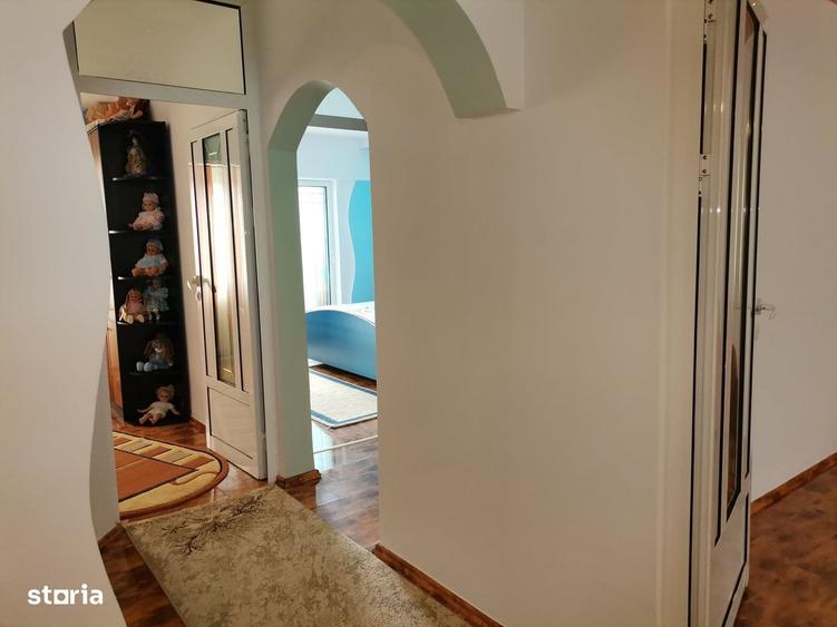 Apartament 3 camere, etaj 4, cu balcon - 2