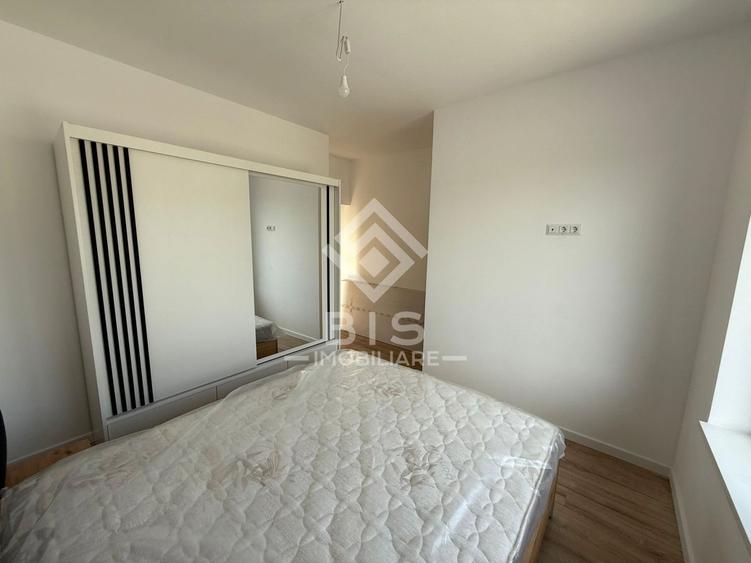 Duplex cu 4 camere cu Canalizare în Unirea