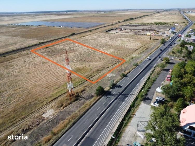 Teren de 5000 mp, în Central
