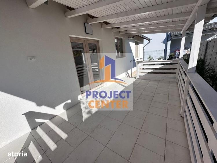 Casă cu 3 camere în Ștefănești