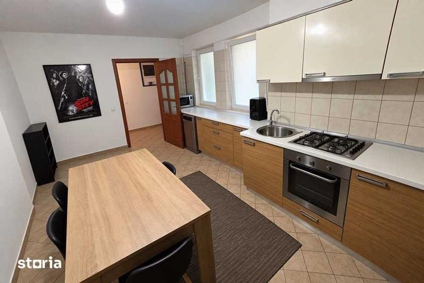 Apartament cu 4 camere în Titan