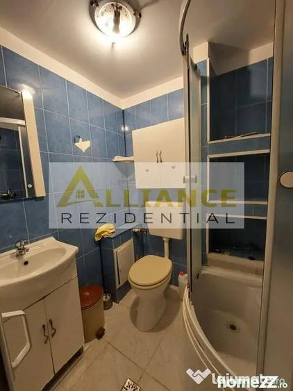 Apartament cu 2 camere decomandat în Exterior Vest