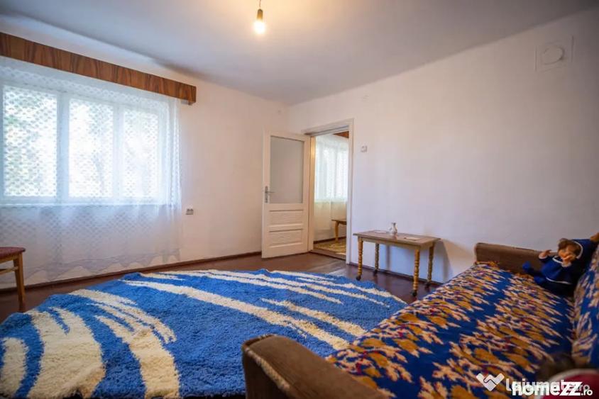 Casă cu 3 camere cu Teren 335 Mp în Sud