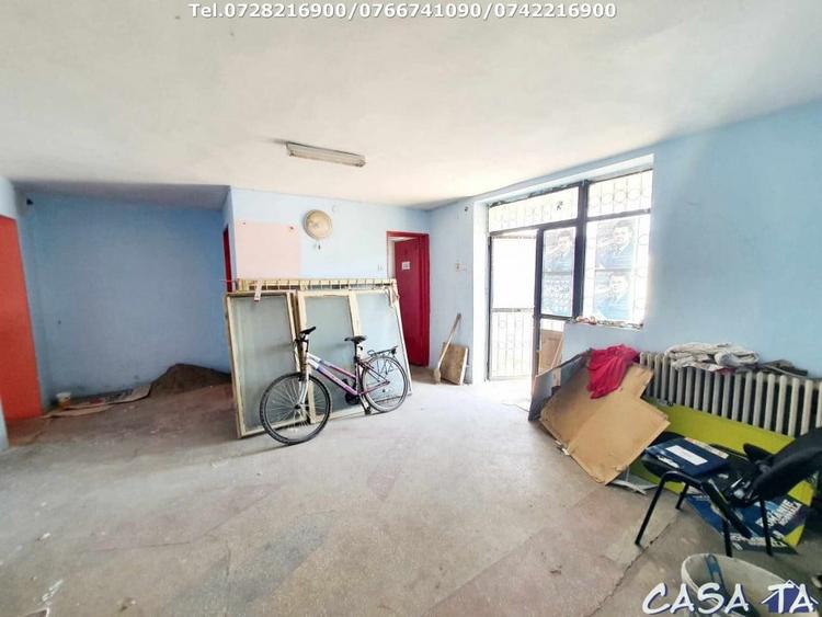 Spațiu comercial, de 77 mp, în 9 Mai