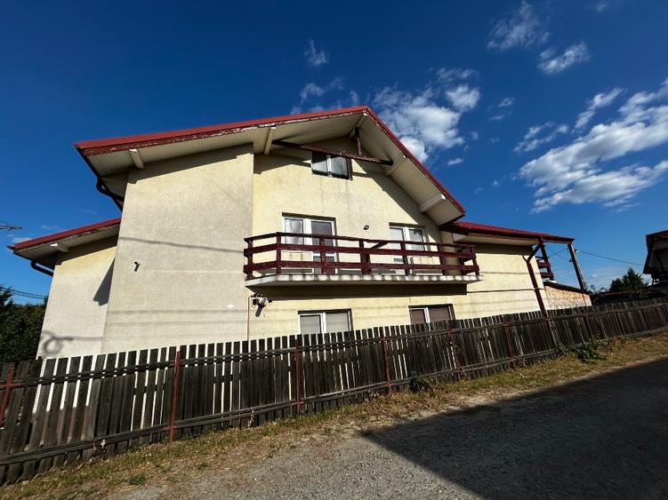Casă individuală cu 4 camere cu Teren 441 Mp în Lunca Cetățuii