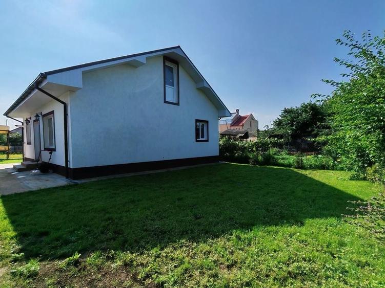 Casă cu 2 camere în Valu lui Traian