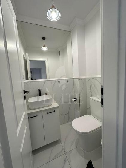 Apartament cu 3 camere decomandat, mobilat în Mărăști