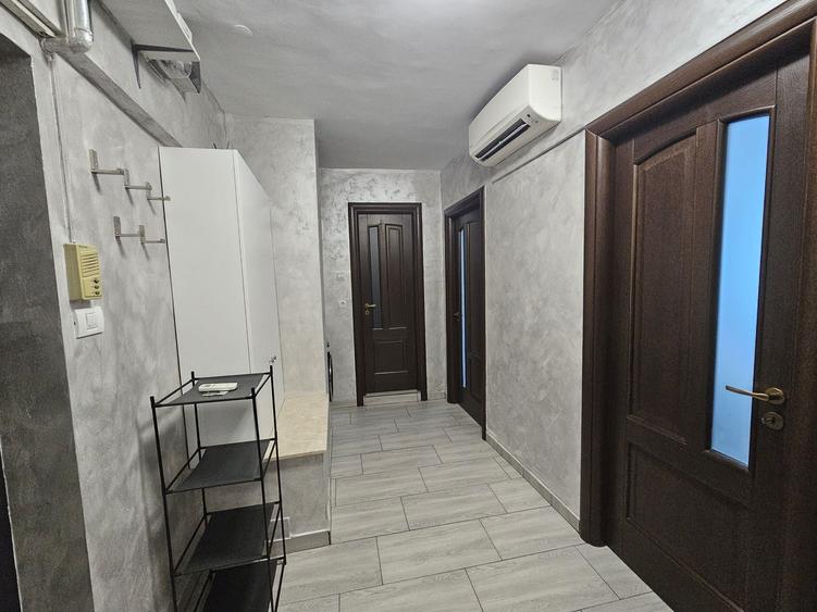 Apartament cu 2 camere decomandat în Colentina