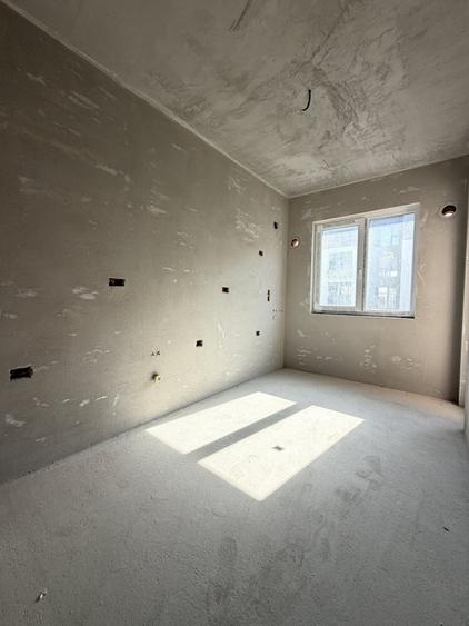 Apartament cu 2 camere decomandat în Giroc