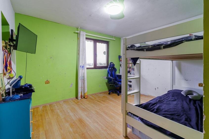 Casă individuală cu 3 camere cu Canalizare în Dragomirești-Vale