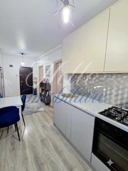 Apartament cu 2 camere decomandat în Florești