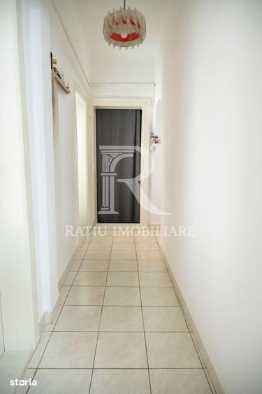 Apartament cu 3 camere în Rogerius