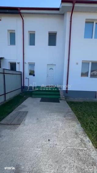 Casă cu 5 camere cu Teren 500 Mp în Crevedia