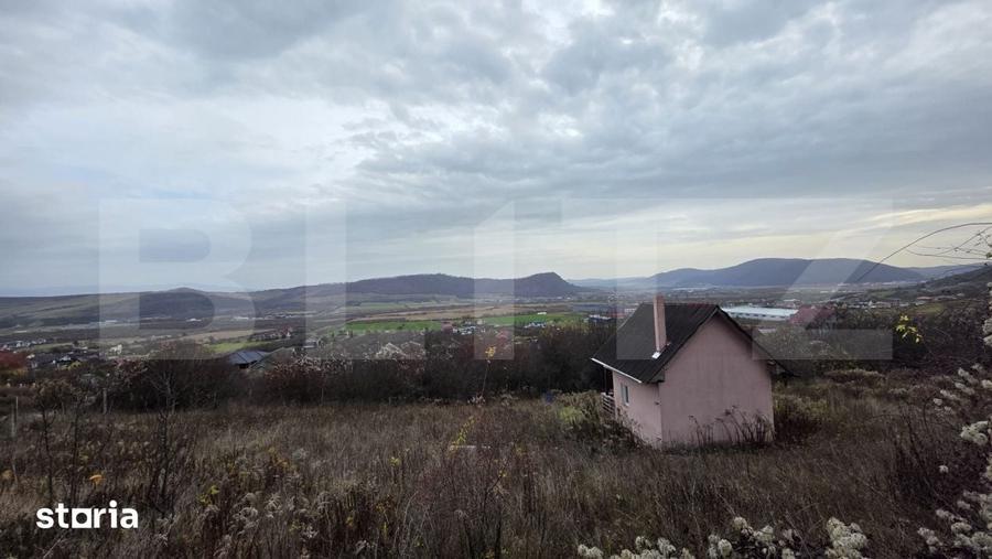 Teren de 700 mp, în Central