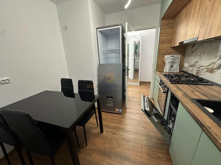 Apartament cu 3 camere semidecomandat, mobilat în Berceni