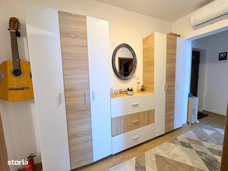Apartament cu 2 camere decomandat în Energiei