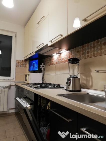 Apartament cu 4 camere decomandat în Militari