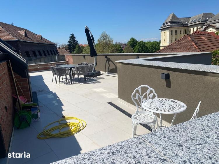 Apartament cu 3 camere în Central