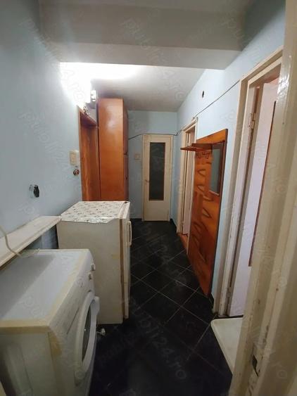 Apartament cu 2 camere decomandat în Gojdu