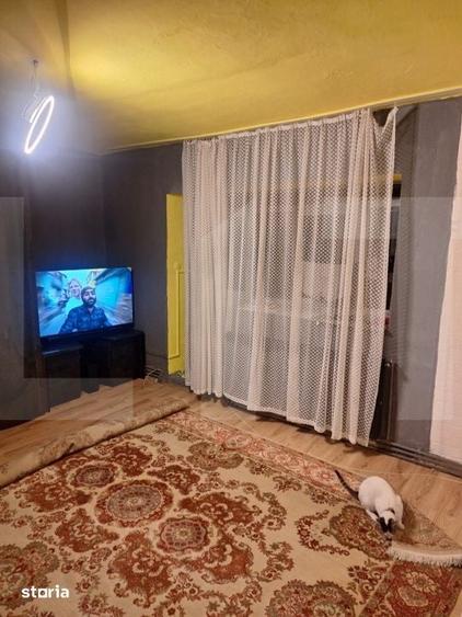 Apartament cu 4 camere decomandat în Central