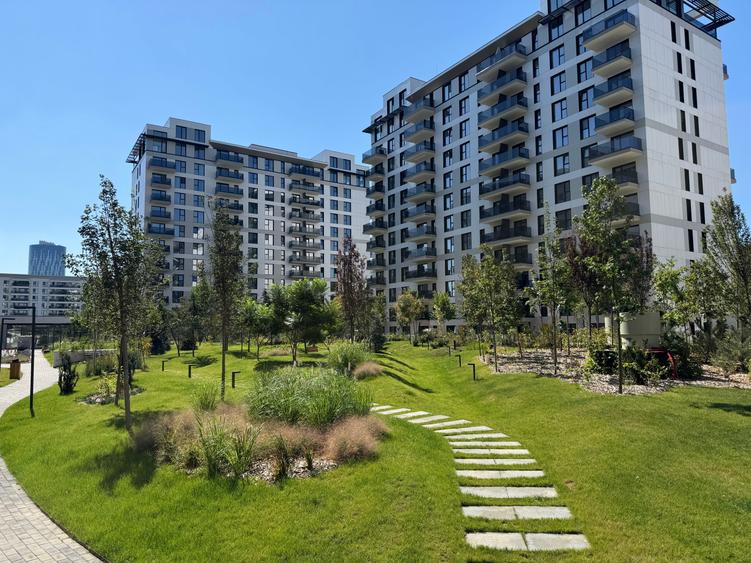 Apartament cu 2 camere decomandat în Barbu Văcărescu
