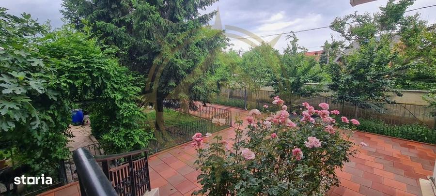Casă cu 4 camere în Ghermănești