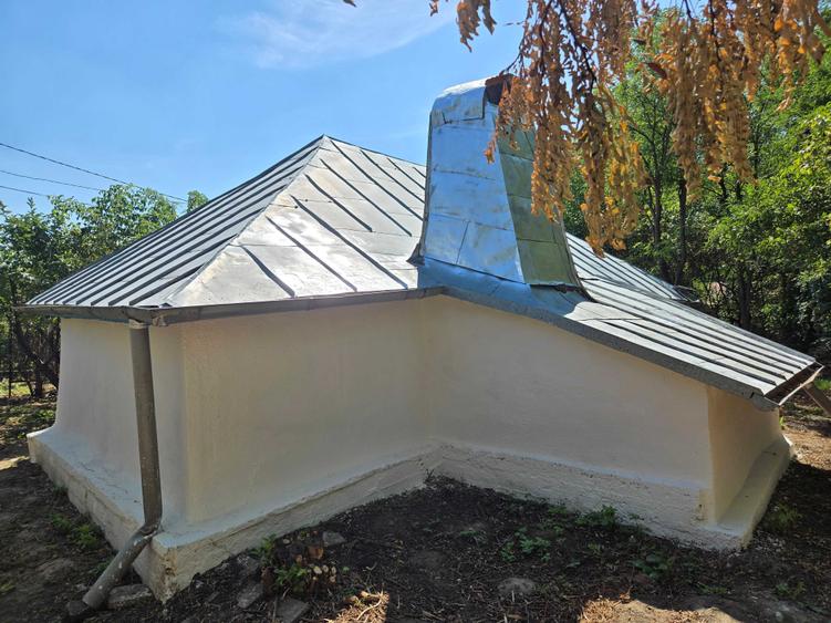 Casă cu 3 camere în Gurbănești