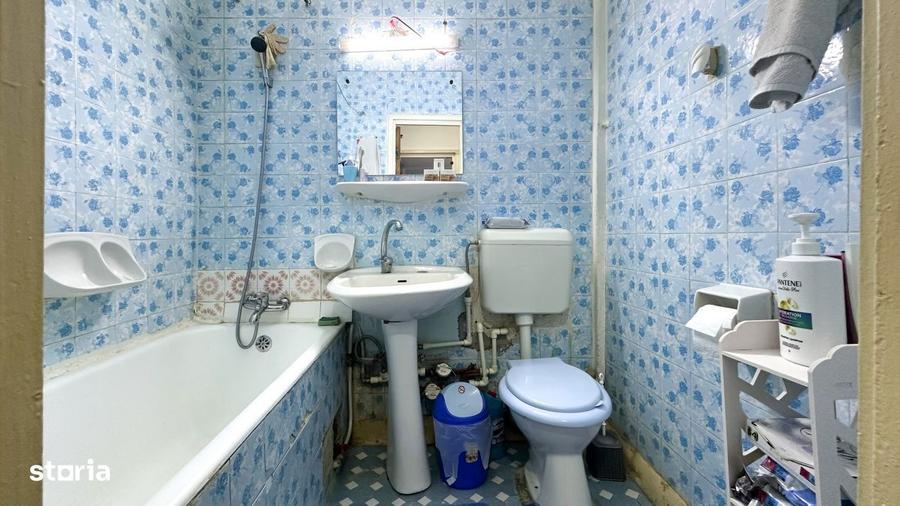 Apartament cu 3 camere decomandat în Giurgiului
