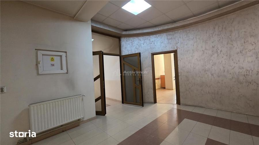 Spațiu comercial, de 1,386 mp, în Bordei