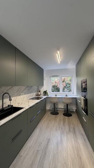 Apartament cu 4 camere semidecomandat în Ștefan cel Mare