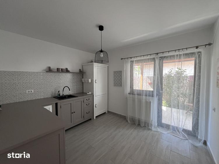 Casă cu 3 camere cu Teren 330 Mp în Bucium