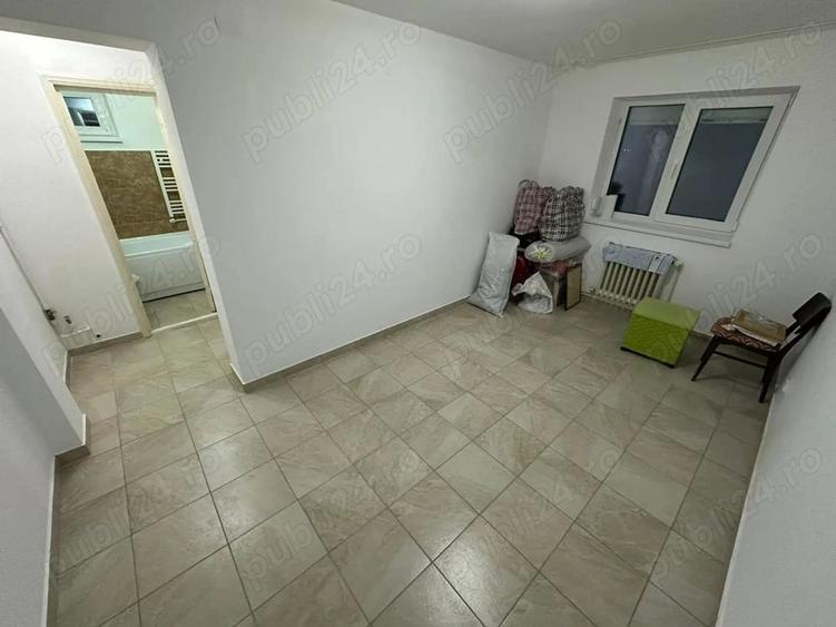 Garsonieră decomandată în Tomești