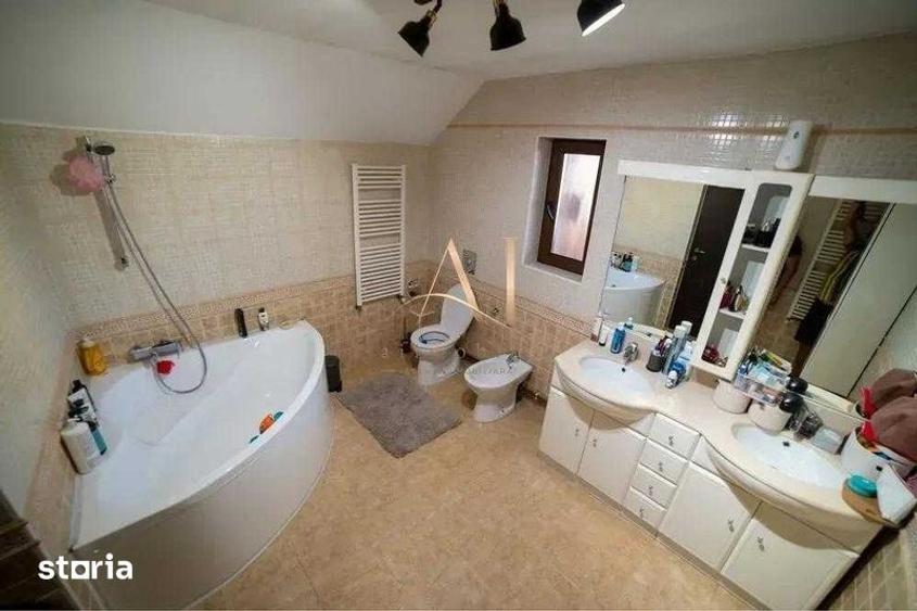 Casă cu 4 camere cu Teren 180 Mp în Libertății