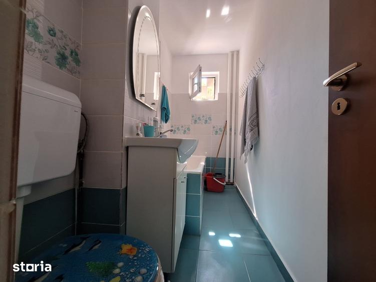 Apartament cu 2 camere semidecomandat în Șagului
