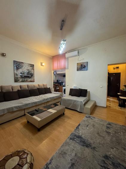 Apartament cu 3 camere în Ultracentral