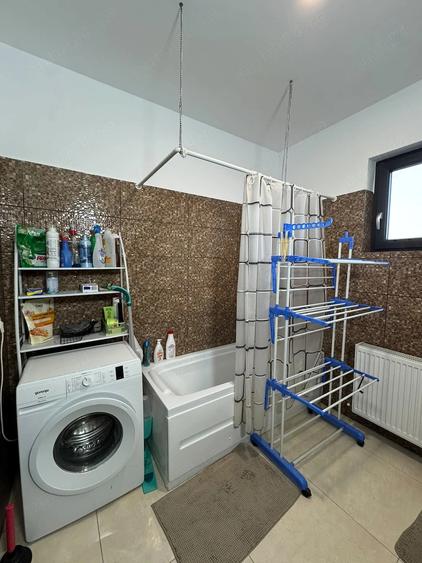 Apartament cu 2 camere decomandat în Crângași