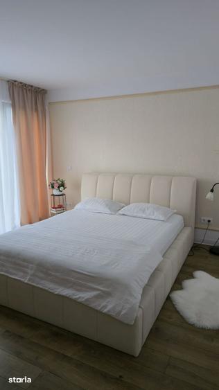 Casă cu 4 camere cu Teren 250 Mp în Central