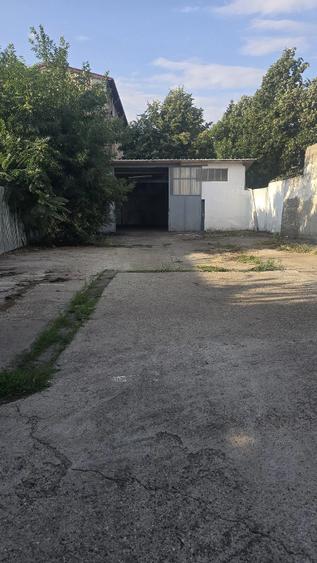 Spațiu comercial, de 300 mp, în Șagului