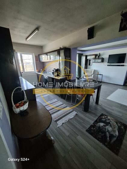 Apartament cu 4 camere decomandat, mobilat în Tătărași