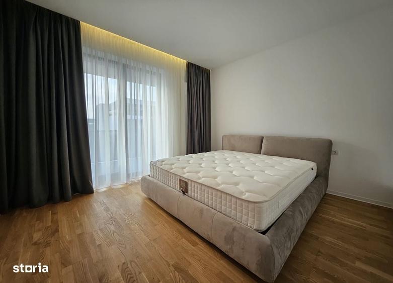 Apartament cu 4 camere în Vest