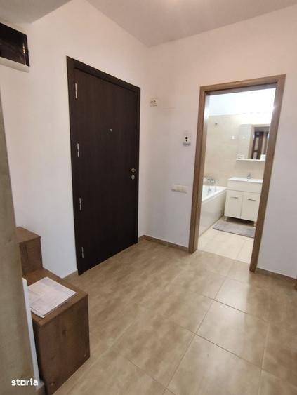 Apartament cu 2 camere în Păcii